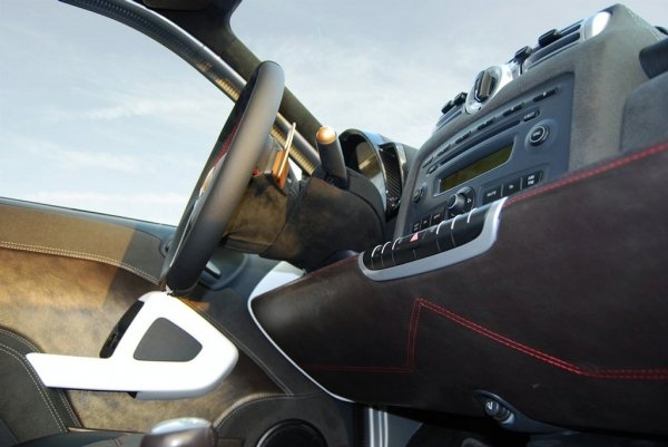 Aznom smart Tender to track.